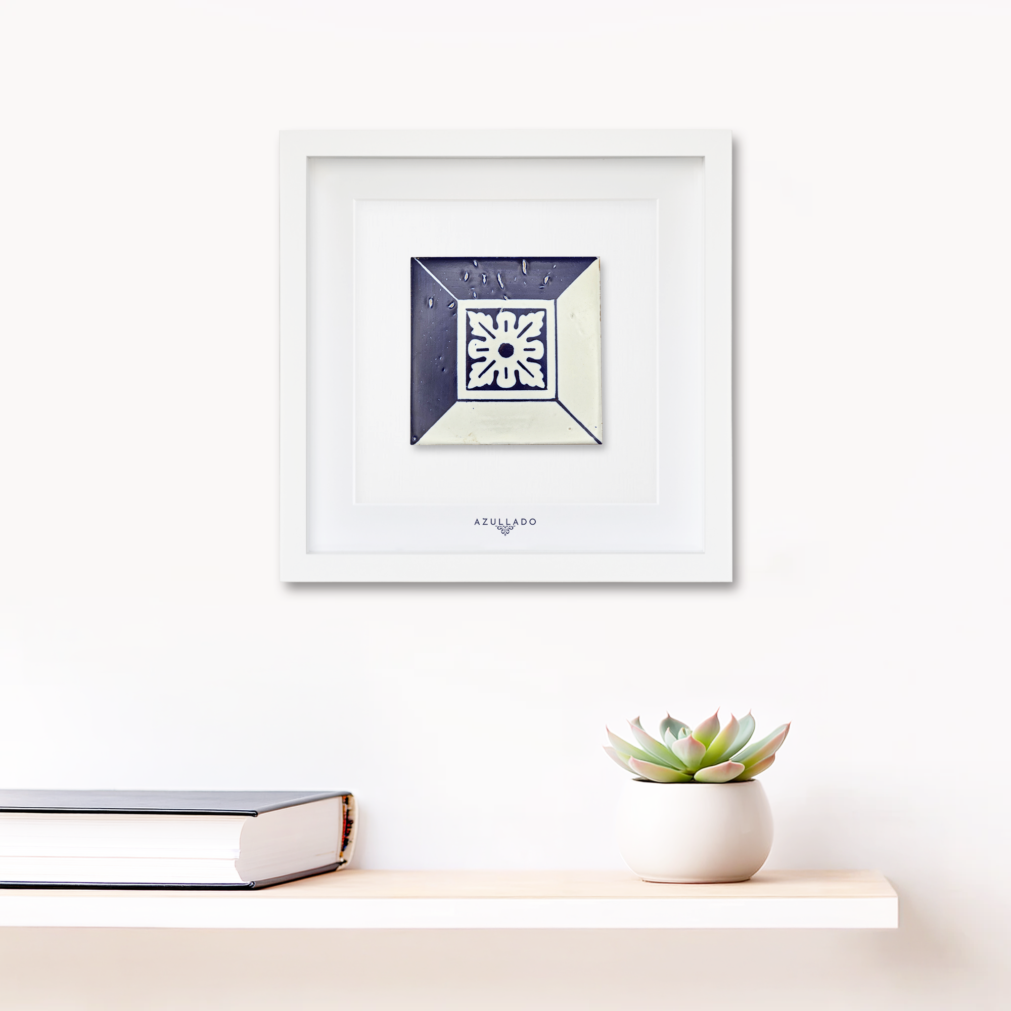 Azulejo-Wandbild “Blüte im Quadrat”