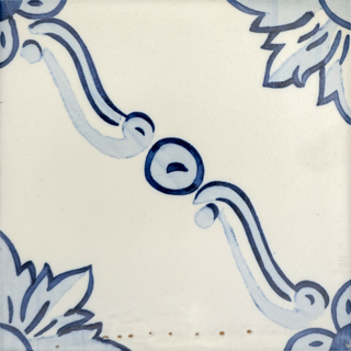 Azulejo-Wandbild “Blütengirlande"