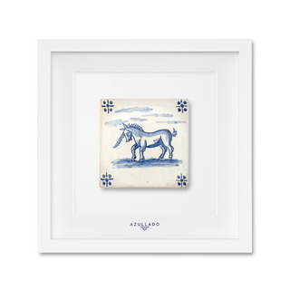 Azulejo-Wandbild “Einhorn unter Wolken”