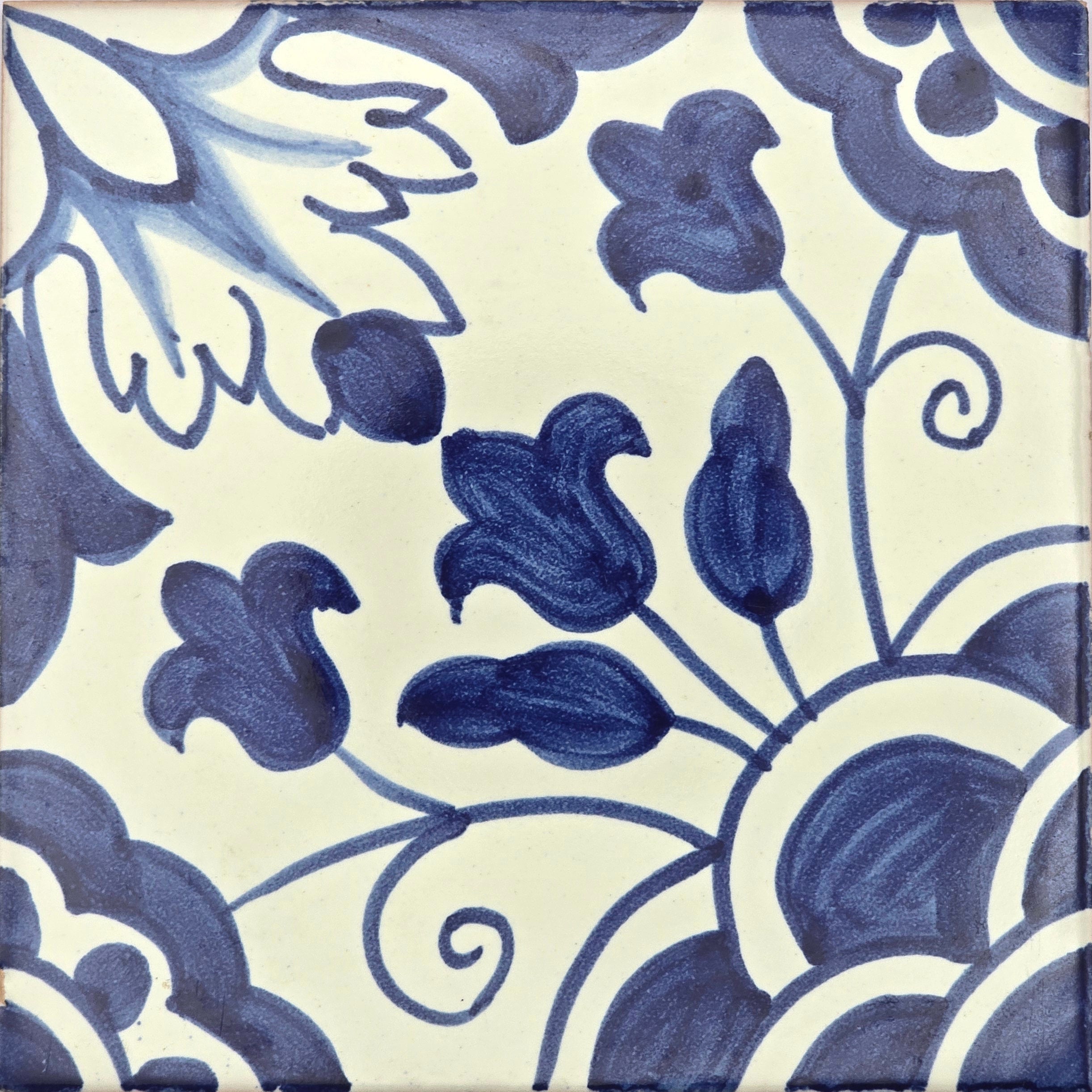 Azulejo Wandbild “Florales Ornament” – Gerahmte Portugiesische Fliese 30×30 cm